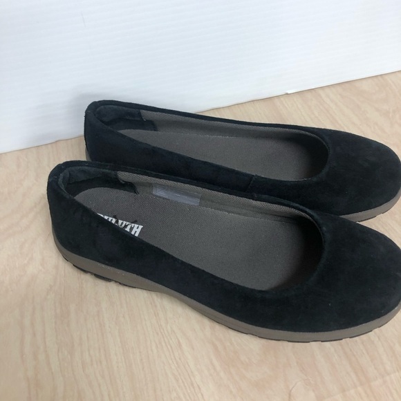 Duluth Trading Black Flat Slip On Shoes Size 6.5 - Picture 1 of 7